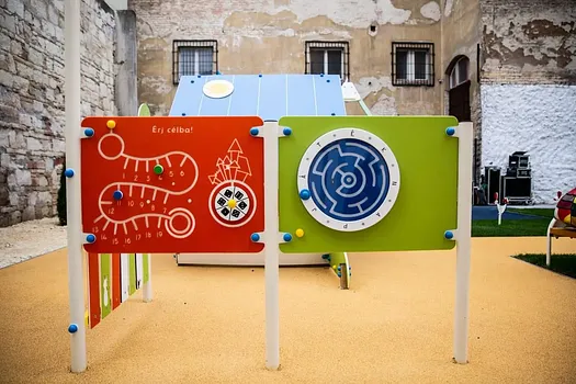 Cifrapalota játszótér