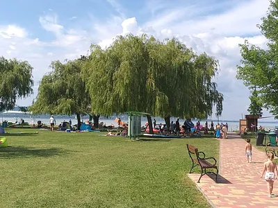 Fizetős strand – Balatonmáriafürdő