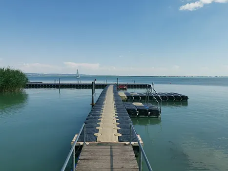 Ábrahámhegyi Strand – Ábrahámhegy