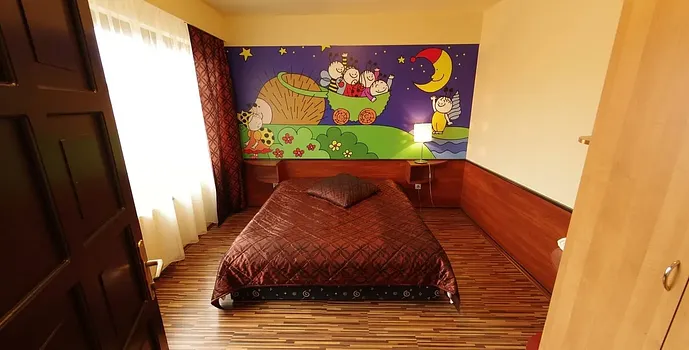 Corvin Hotel Gyula ***