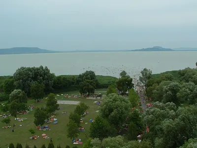 Hullám utcai szabadstrand – Balatonmáriafürdő