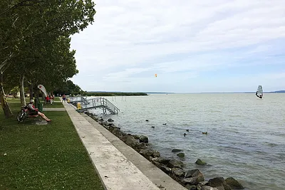 Csalogány strand – Balatonfenyves