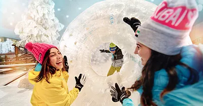 SNOW ZORB – BÁTORSÁGPRÓBA AZ ÓRIÁS GYOMRÁBAN
