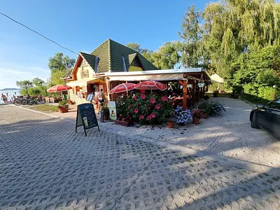 Nádas Vendéglő – Balatonfenyves