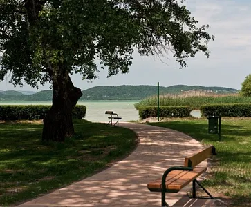 Keleti Strand – Balatonföldvár