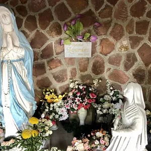 Lurdi Szűz Mária Barlangja – Balatonboglár