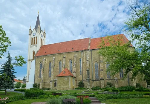 Magyarok Nagyasszonya-templom – Keszthely