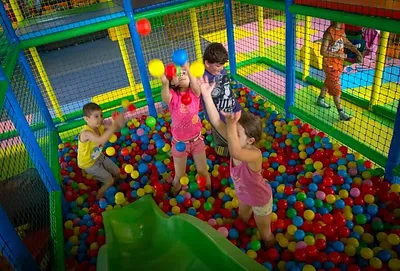 GyerekCenter - M5 Soroksár
