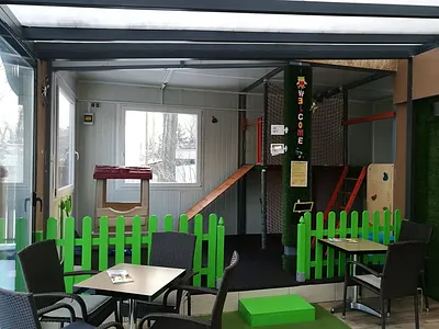 Cziniel Cukrászda és Kávéház