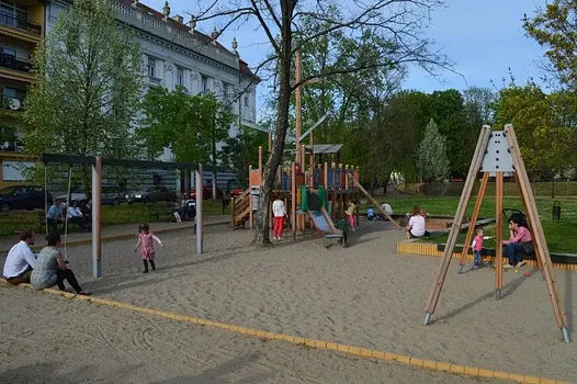 Déri-Kerti játszótér