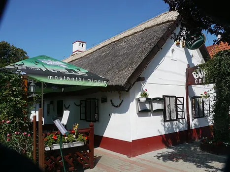 János Pince Étterem – Balatonberény
