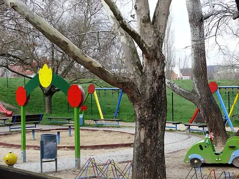 Huszti úti Máltai Játszótér