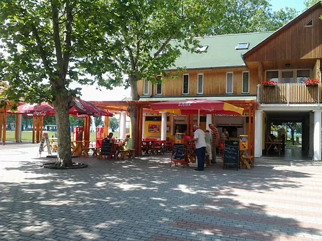 Don Csicsó kertvendéglő – Balatonboglár
