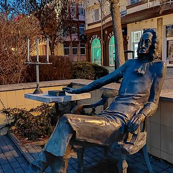 Professzor szobor – Siófok