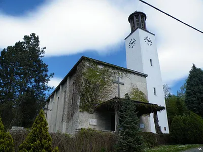 Szent Kereszt felmagasztalása római katolikus templom – Balatonboglár