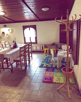 Cseresznyés Pajta Étterem