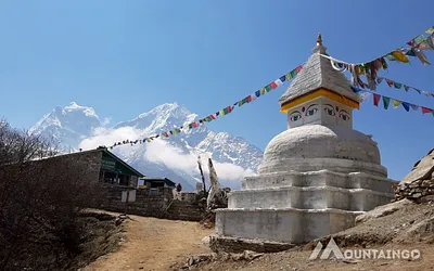 Mountaingo - Tavaszi Everest Base Camp túra, a Gokyo völgyön át