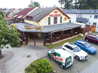 Zo-Zo Falatozó – Siófok