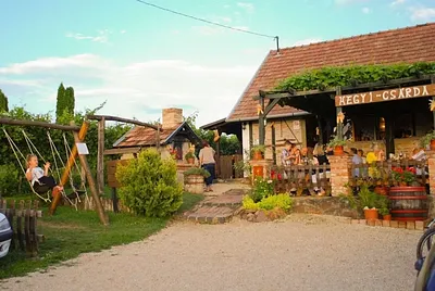 Hegyi Csárda