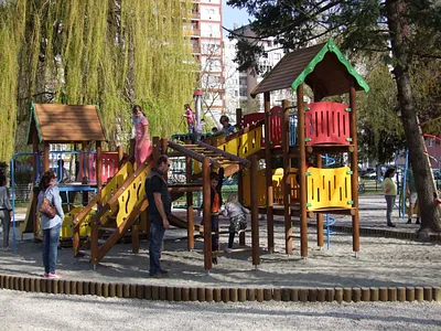 Eötvös téri játszótér